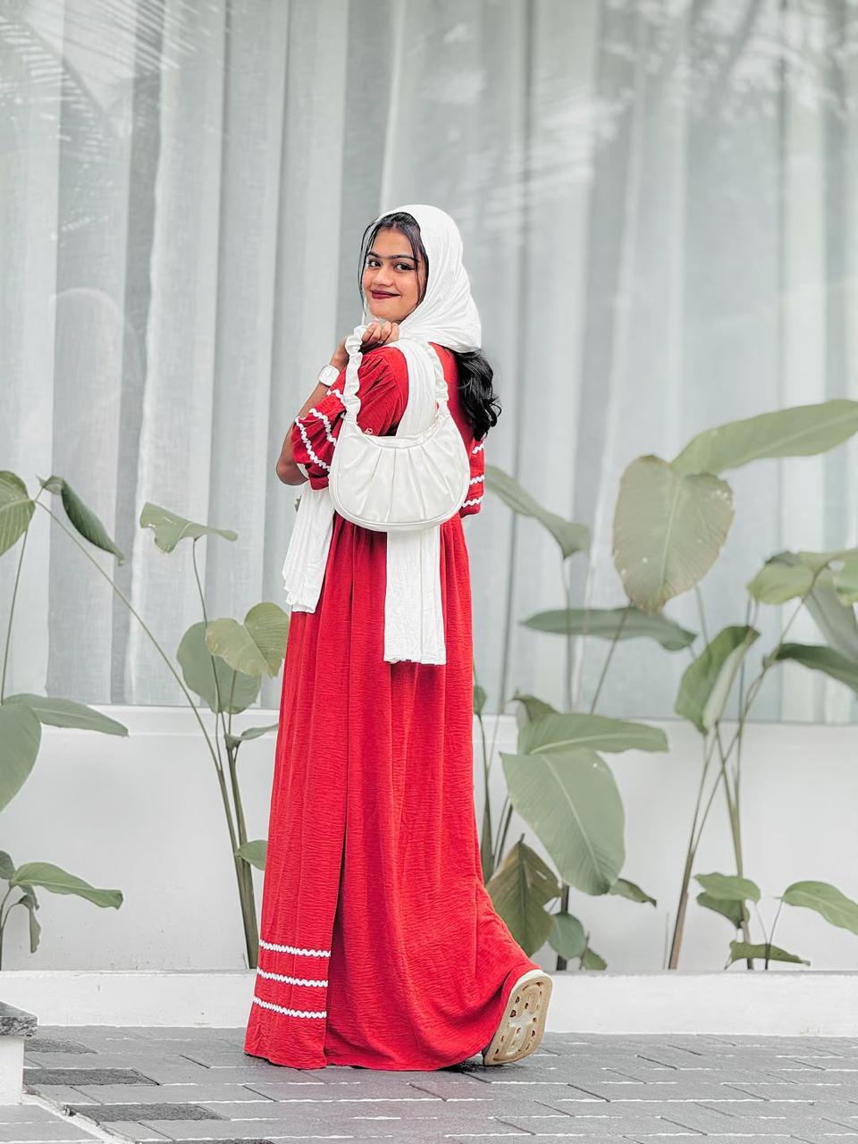 BUTTER FLY GOWN ZKBG01